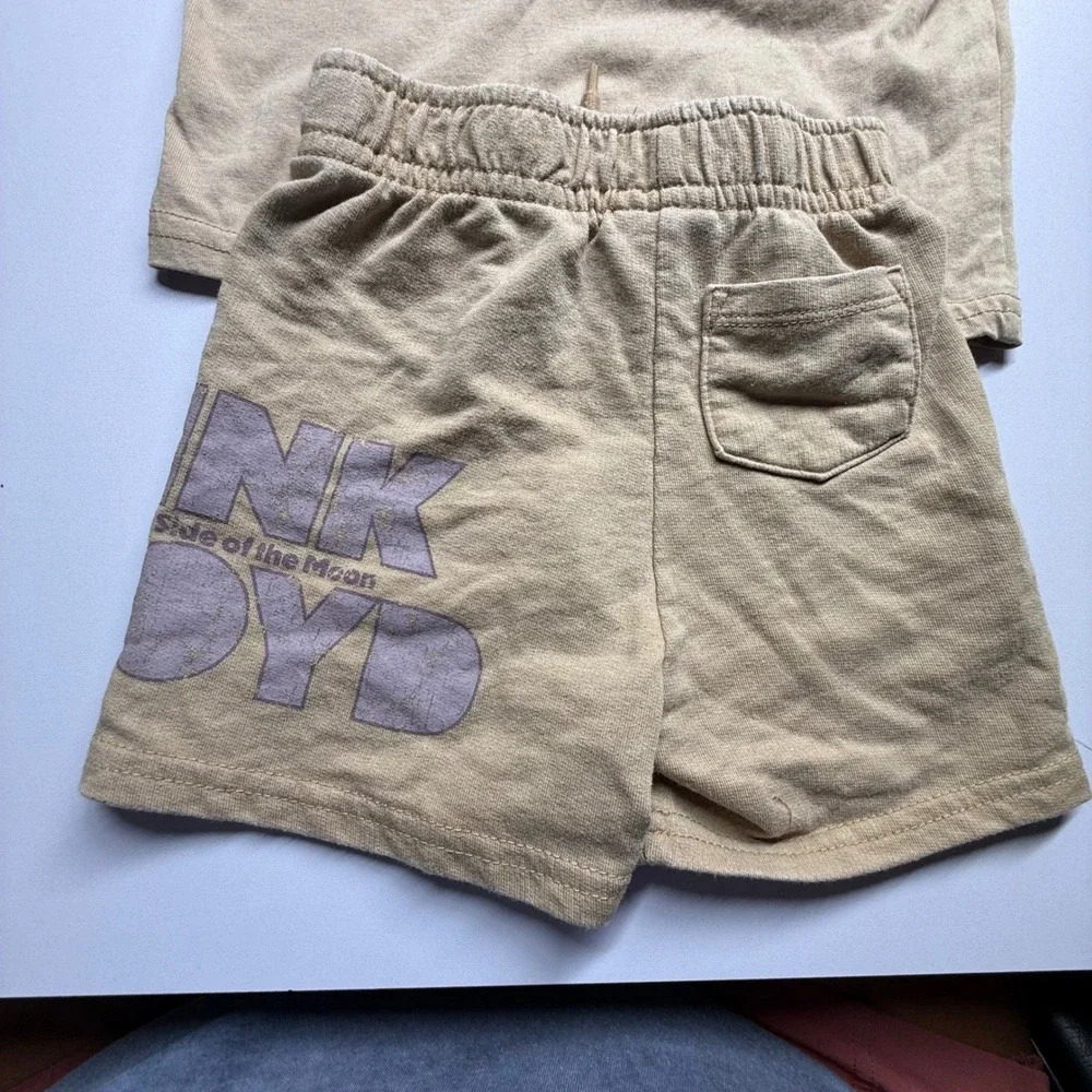 Pink Floyd Dark Side of the Moon Toddler 18M T-Shirt Shorts Set Tan Band‎ Tee